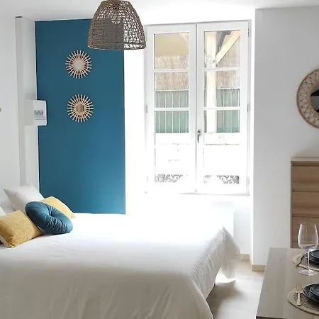 3- L'elégant - - Centre